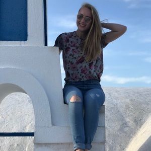 Meet your Posher, Carli